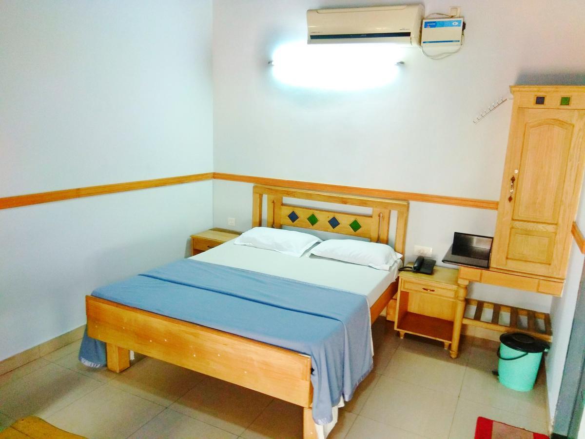 Hotel Maple Regency Коччи Экстерьер фото